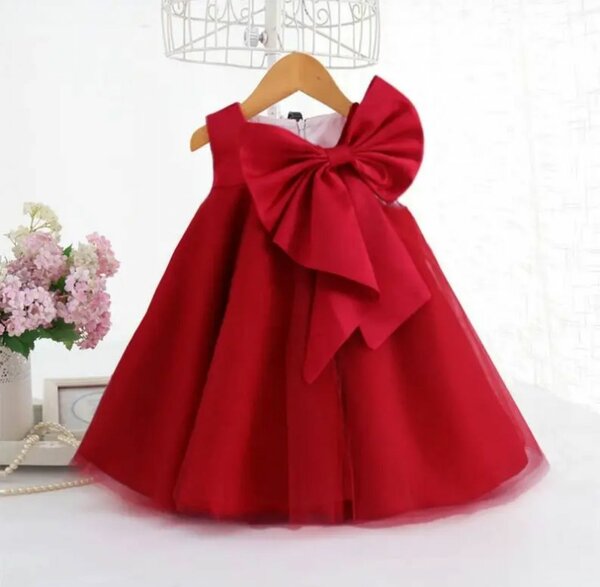 Robe Rouge Enfant Élégante