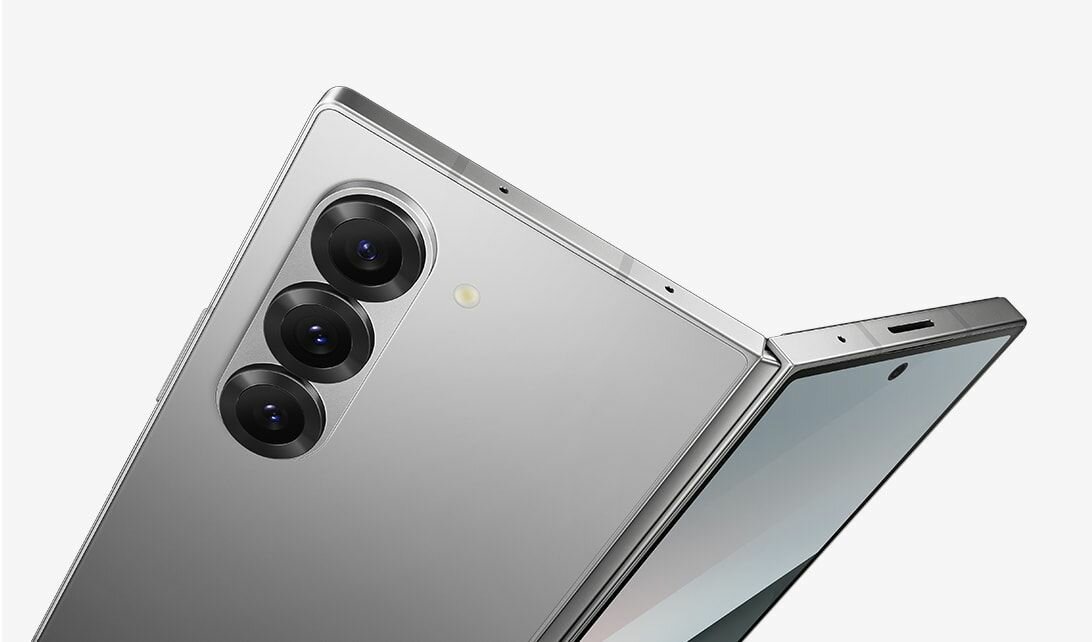 Galaxy Fold 6 (12GB RAM + 1TB Storage size)