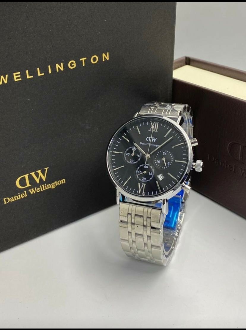 Montre Daniel Willingston