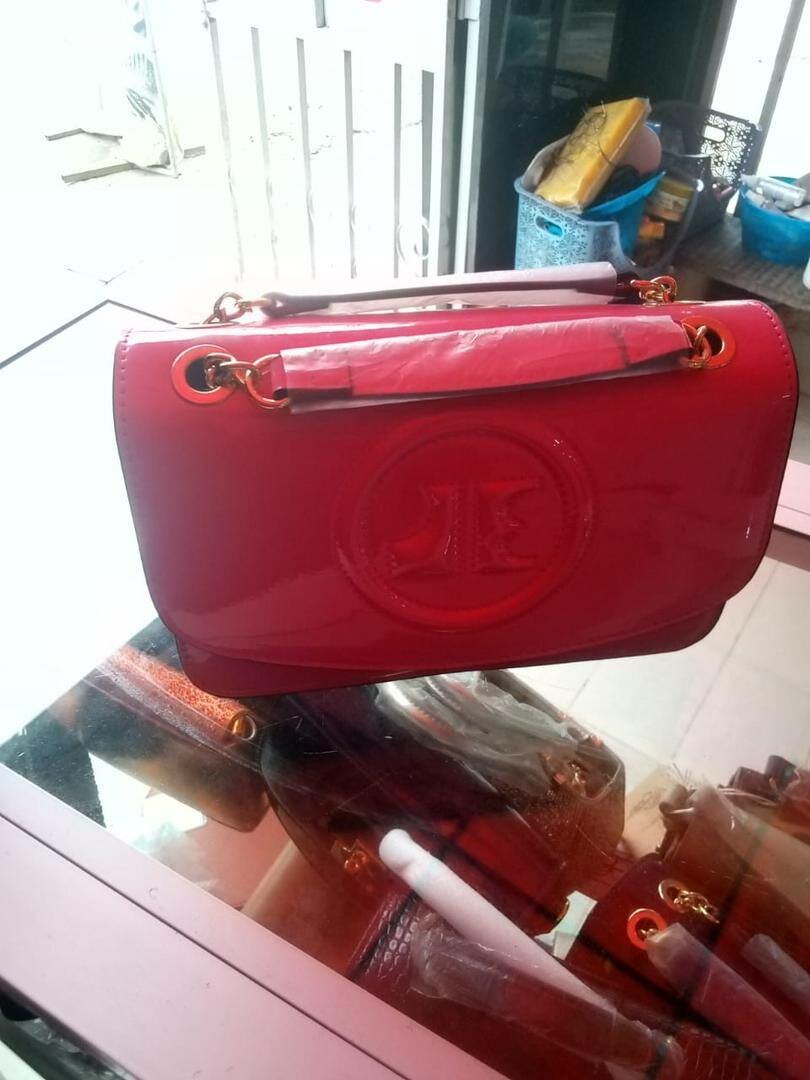 Sac à main léopard élégant