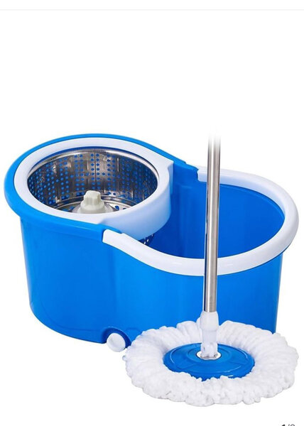 Serpillière rotative avec seau