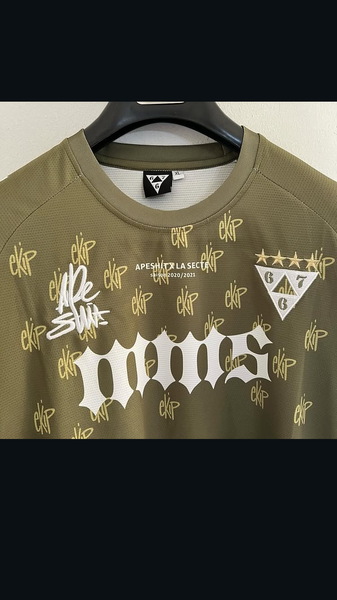 T-shirt vert homme AAPE