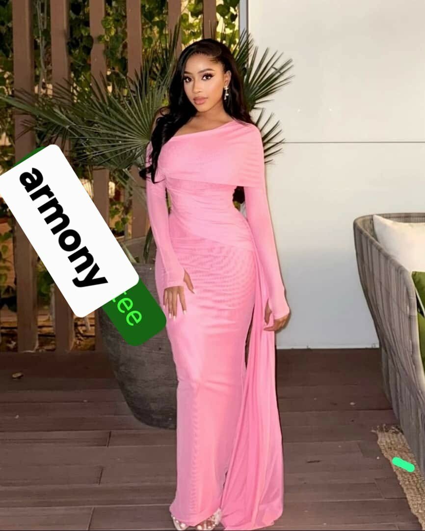 Robe élégante de soirée