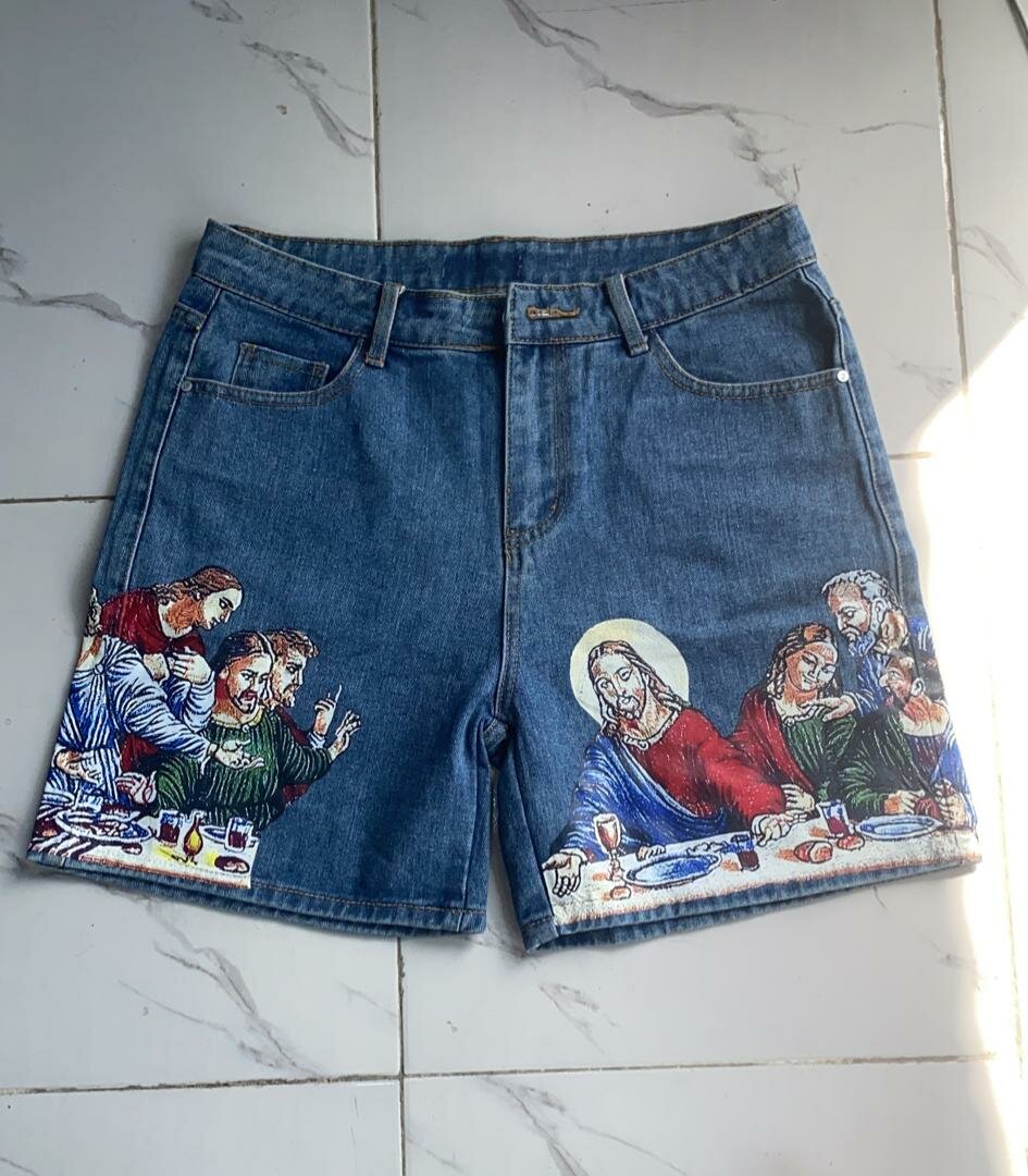 Shorts en jean artistiques