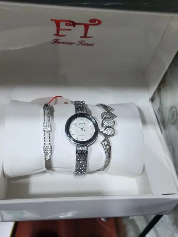 Ladies Watch And bracelet Set