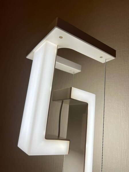 Зарядная станция для телефона + светильник