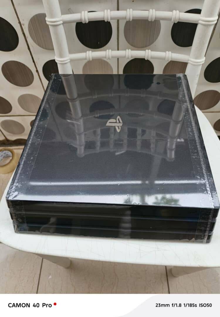 Ps4 pro cracké
