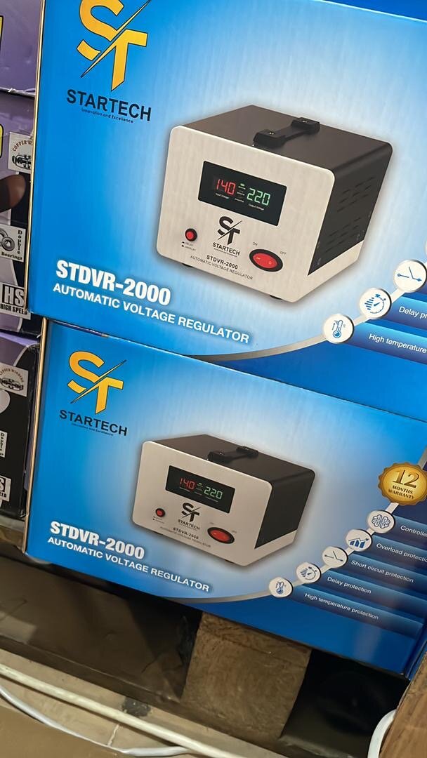 Régulateur de Tension Automatique Startech