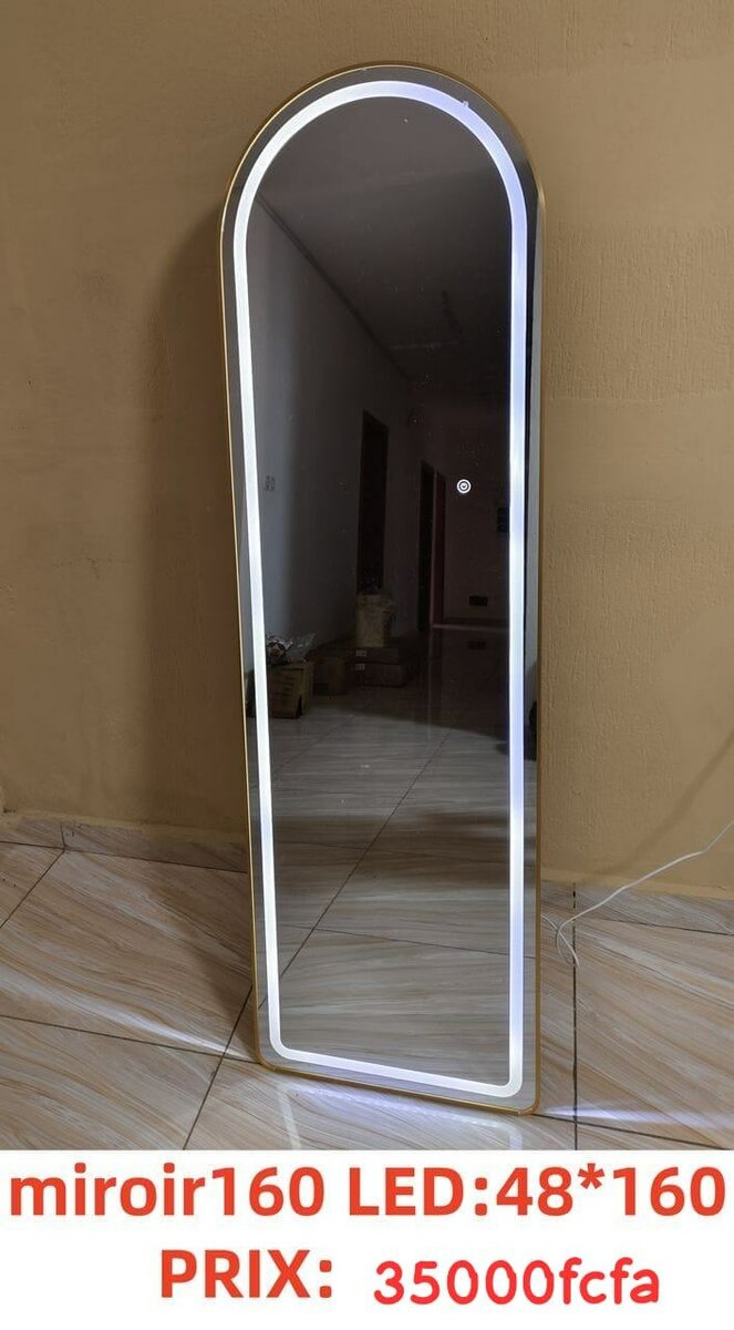 Miroir Éclairé LED 160CM