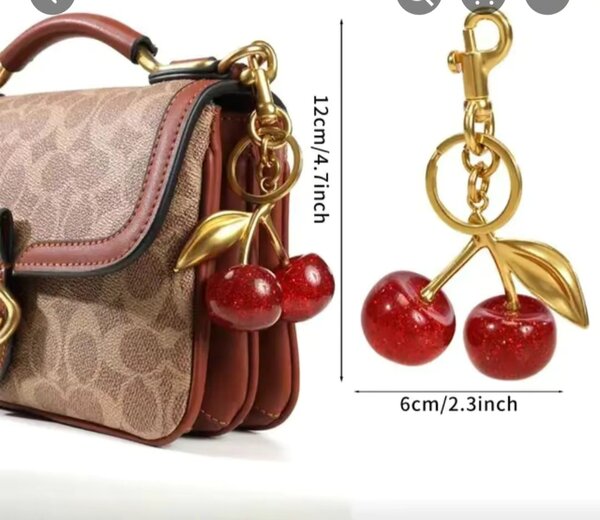 Porte-clés cerises en métal