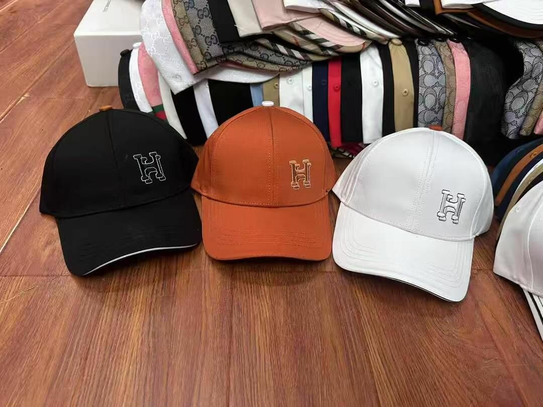 Casquettes élégantes unisexes