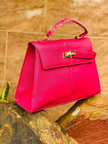 Sac dame no name