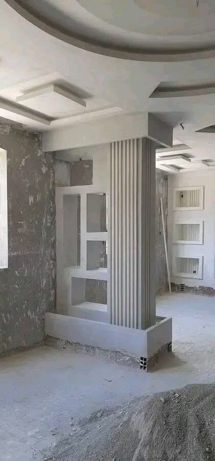 Décor en plâtre moderne