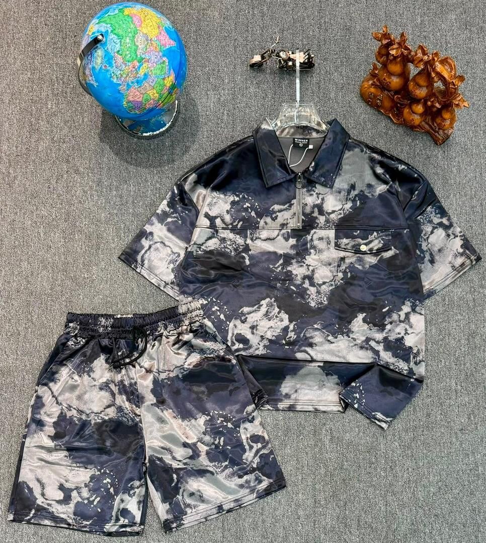 Ensemble homme luxe motif camouflage