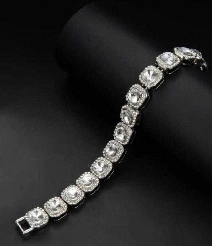 Elegant Diamond Necklace Set