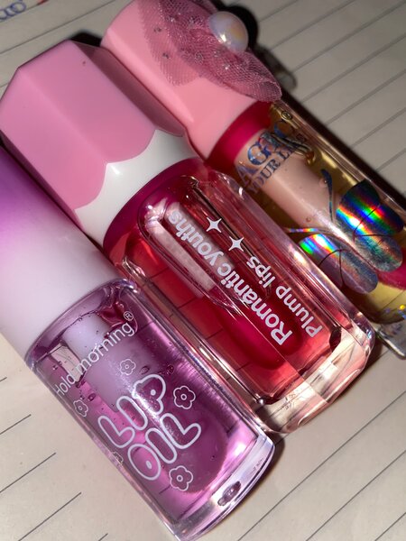 Ensemble huiles à lèvres beautifiantes