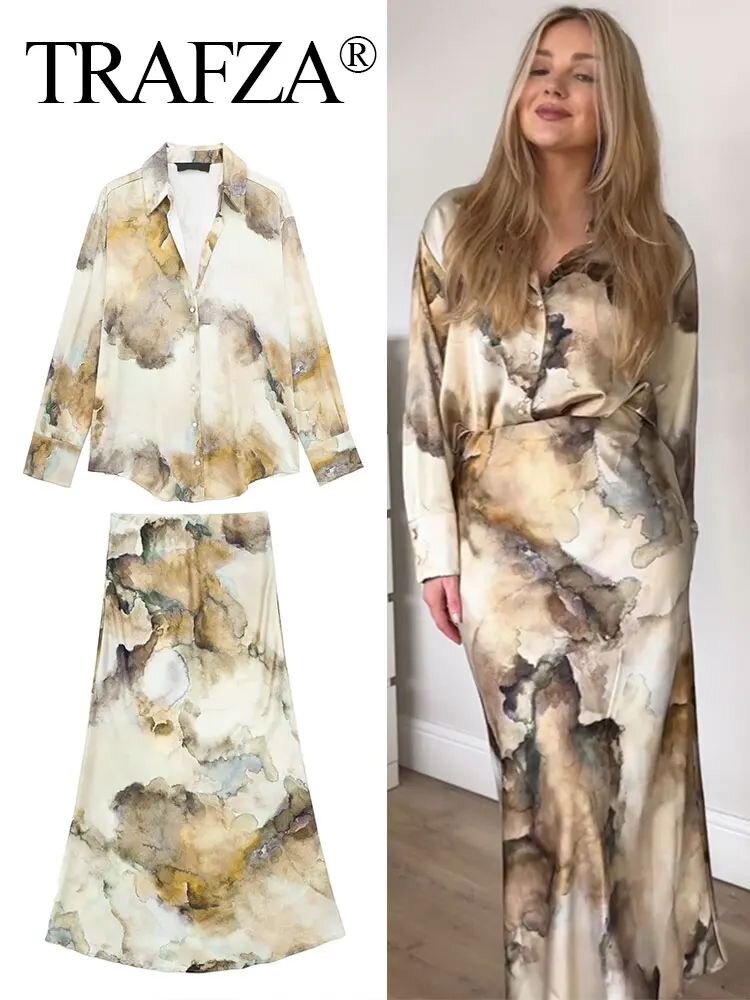 Ensemble chemise et jupe abstrait