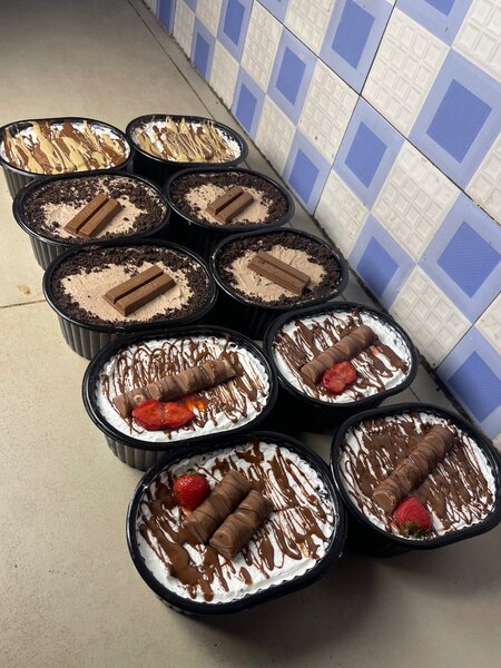 Tiramisu 3500 kinder ou kitkat