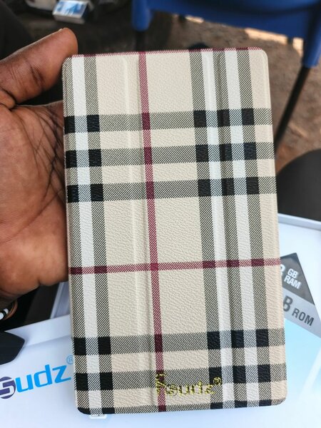 Tablette 8GB RAM 512GB ROM