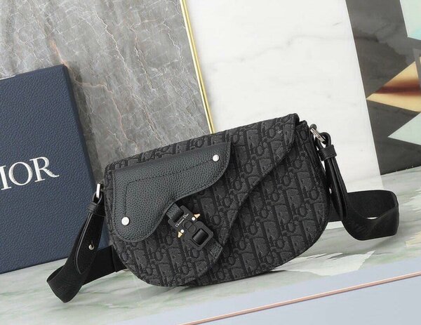 Sac Bandoulière Christian Dior