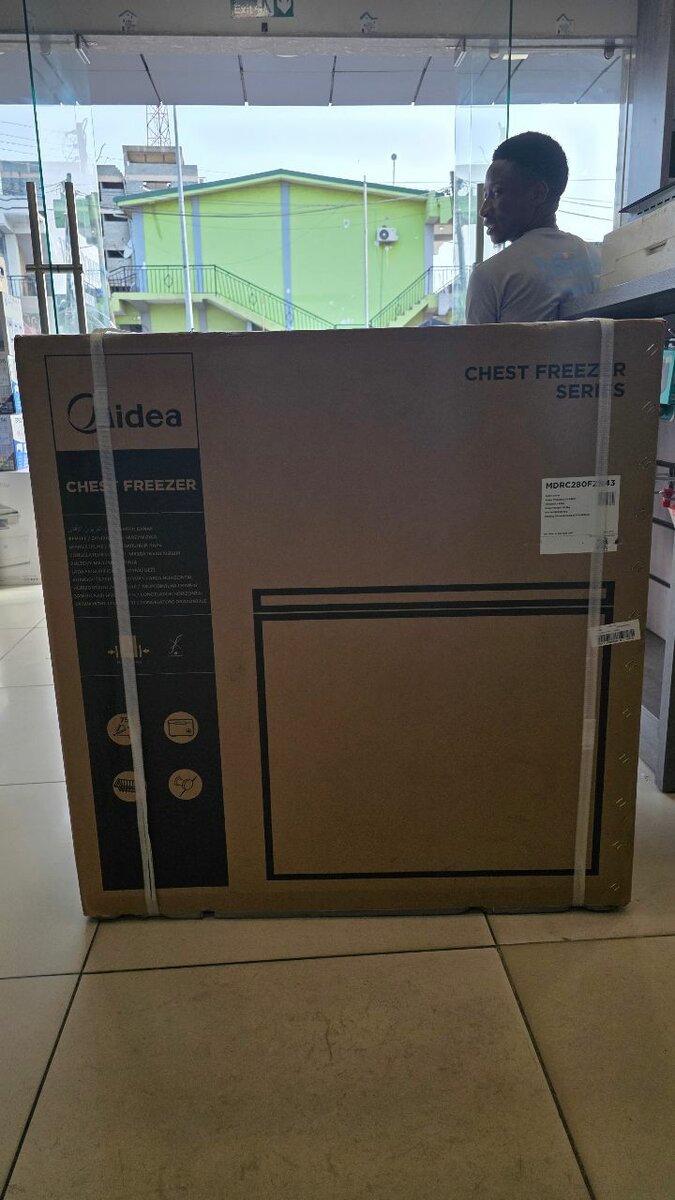 Midea freezer 200L