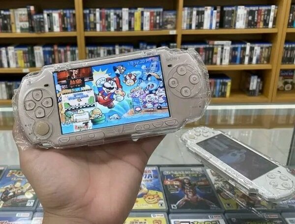 Console de jeu portable PSP Sony