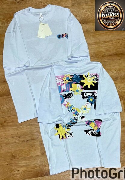 T-shirt graphique blanc unisexe