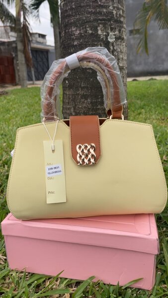 Sac à main élégant femme