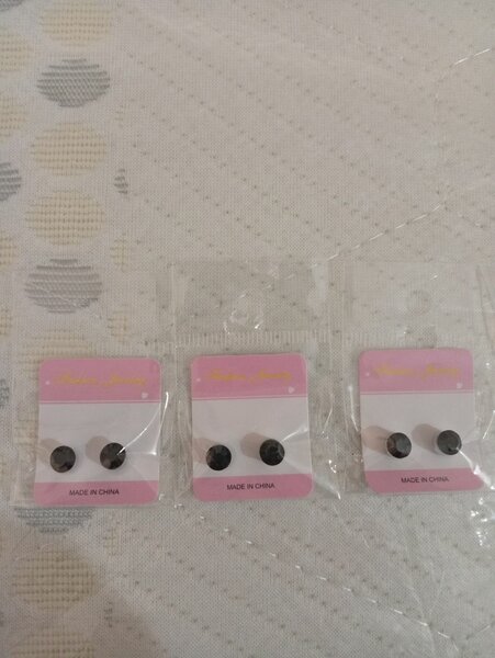 Boucles d'oreilles magnétiques