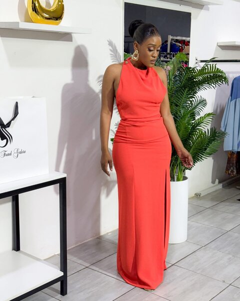 Orange stretch beautiful dress.