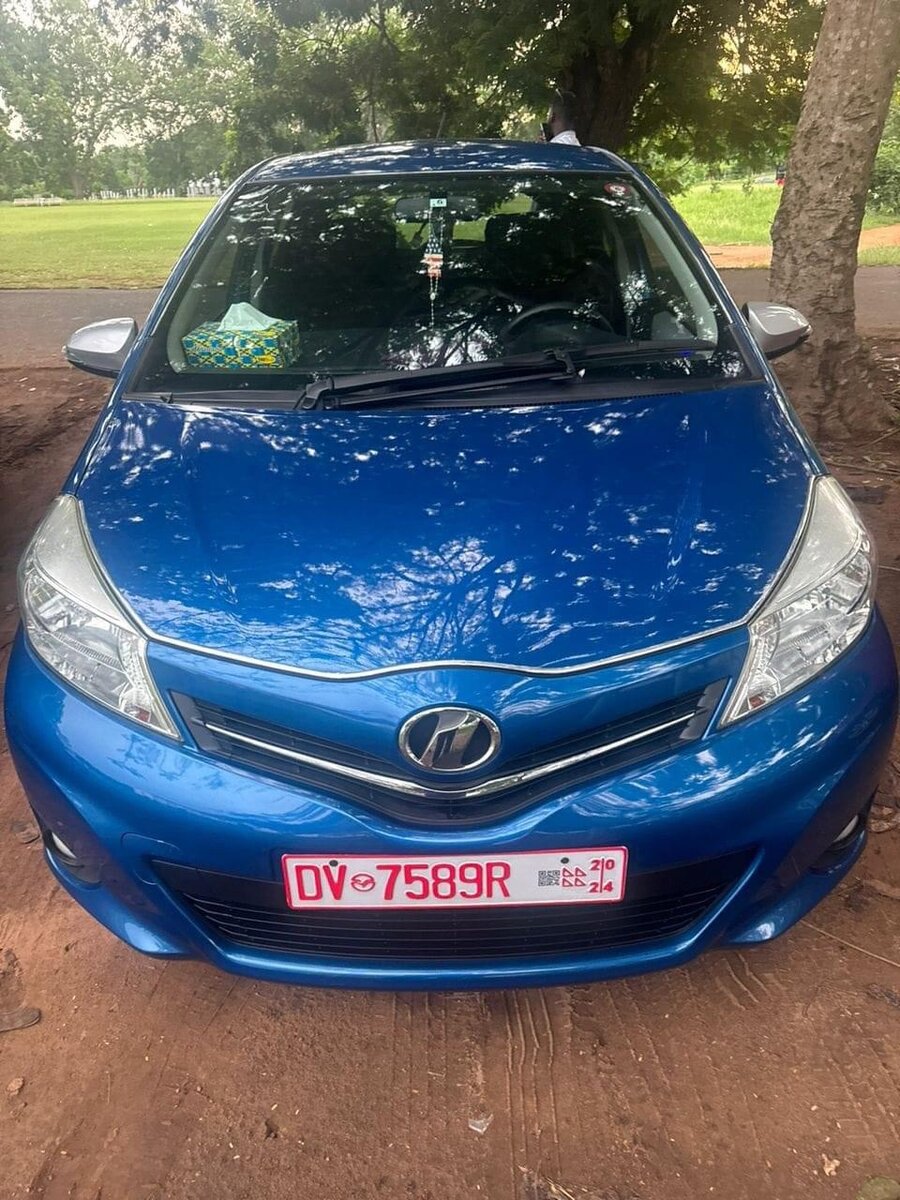 2010/2012/2014 Toyota Vitz for sale