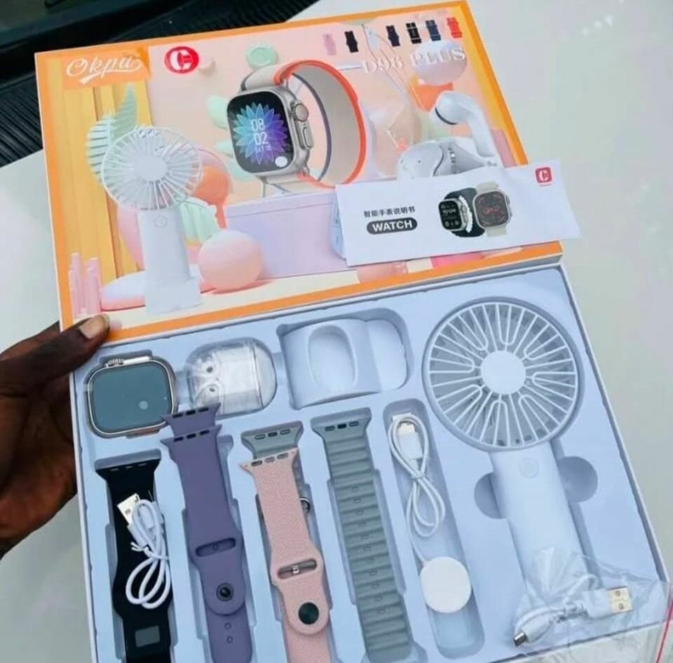 Ensemble Tech: Montre et Gadgets