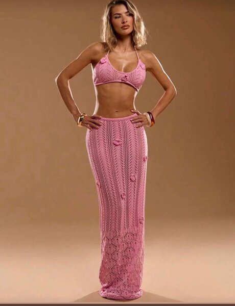 Élégante Robe Tricotée Rose