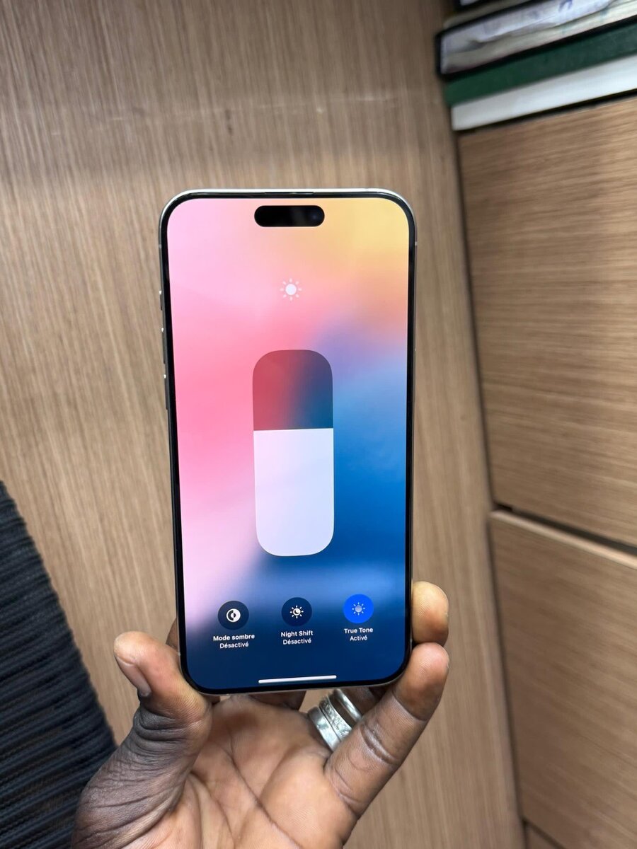 15 pro max second main tout