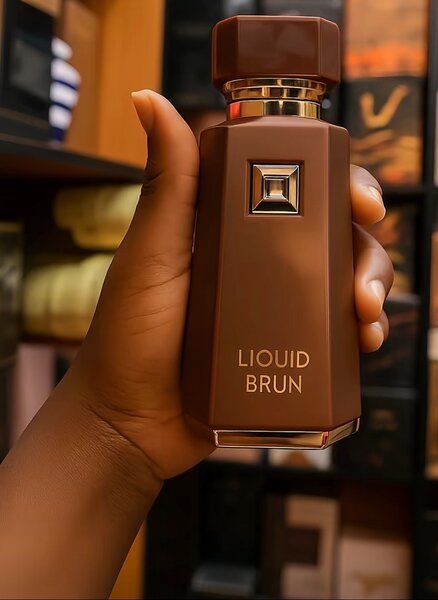 Liquid brun parfum