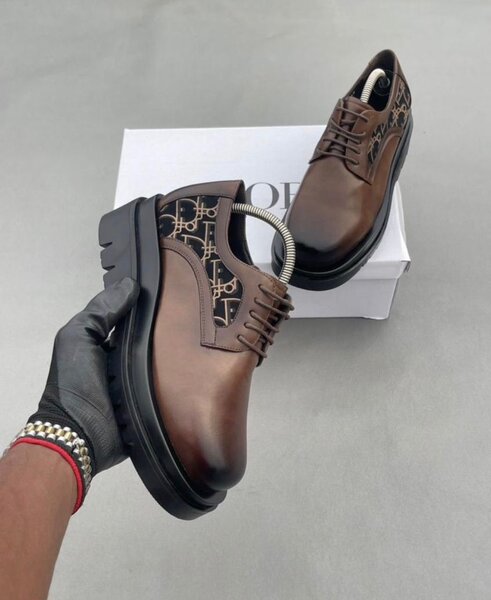 Chaussures Derbies Élégantes