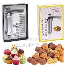 Big size biscuit press