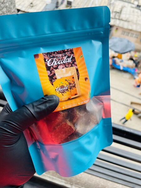 Délicieux Carrés de Chocolat