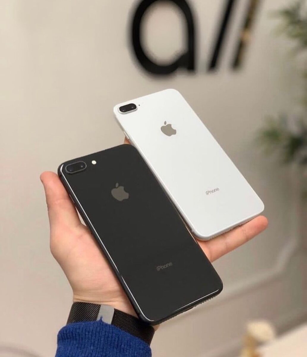 IPHONE 8 PLUS