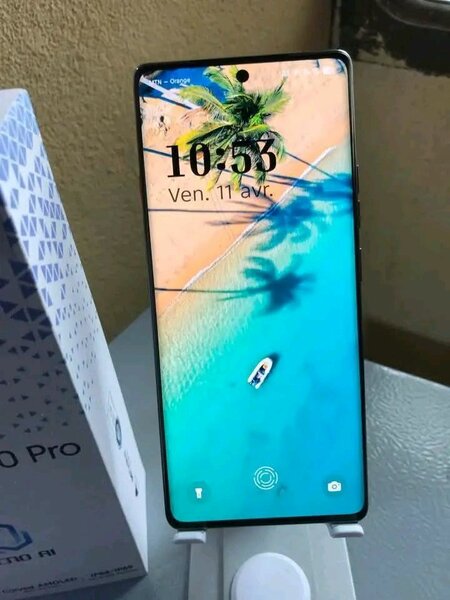 Tecno Camon 40 Pro Élite