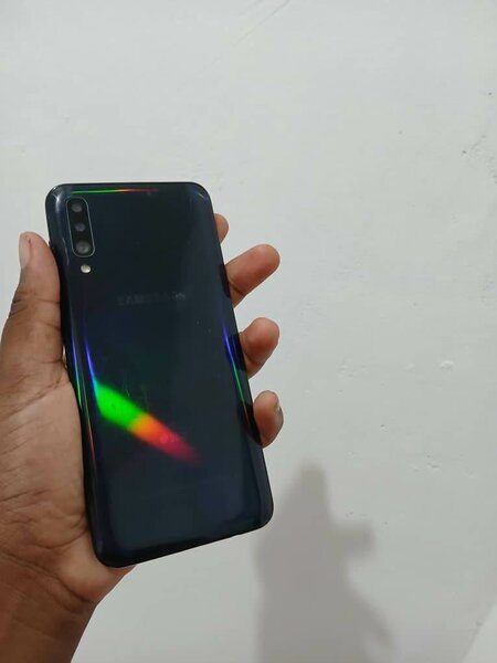 Samsung Galaxy A50