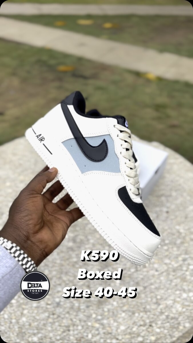 Comfortable sneakers Nike