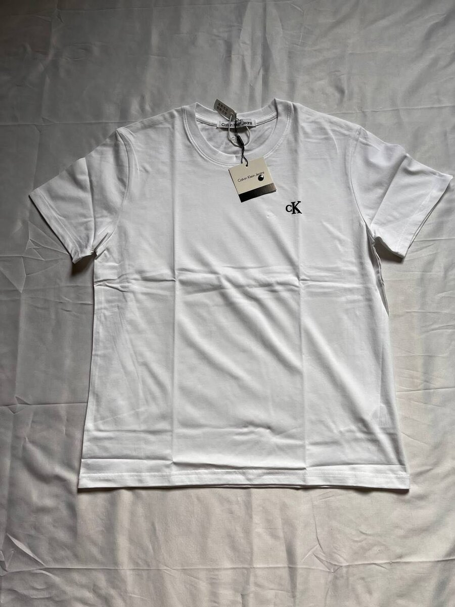 Футболка Calvin Klein