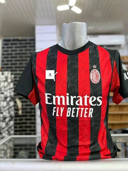 Maillots de football de clubs célèbres