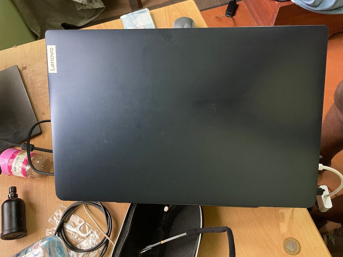 Lenovo ideapad 1