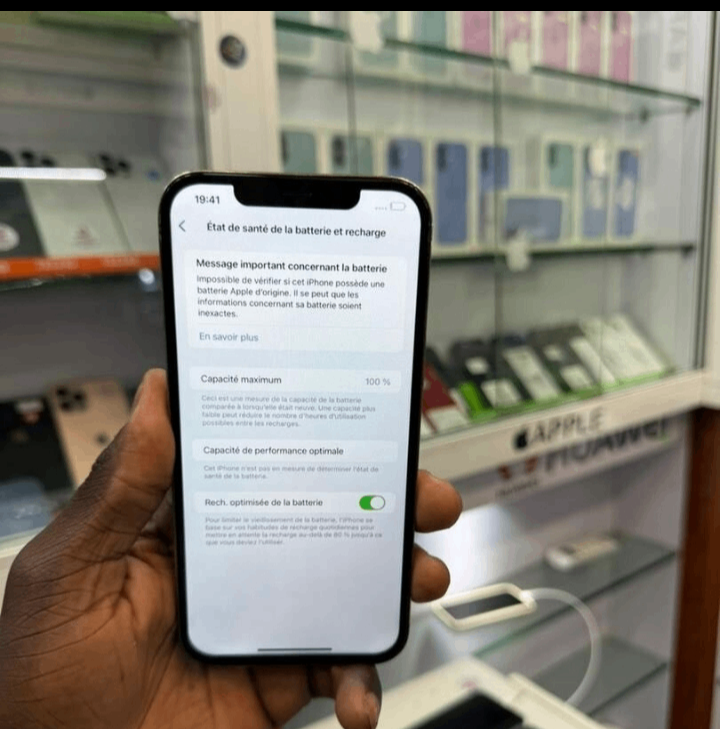 iPhone 12 reconditionné bleu