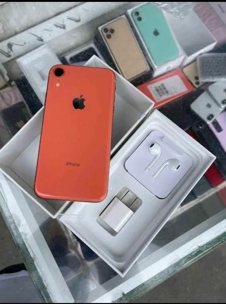 iPhone XR - Diverses couleurs