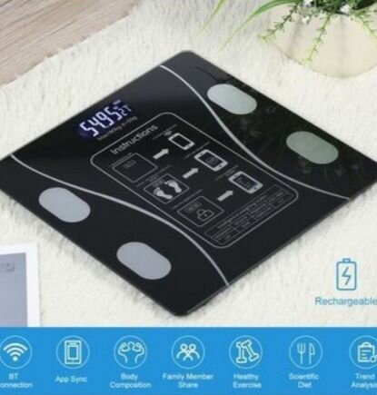 BALANCE PÈSE PERSONNE CONNECTÉ