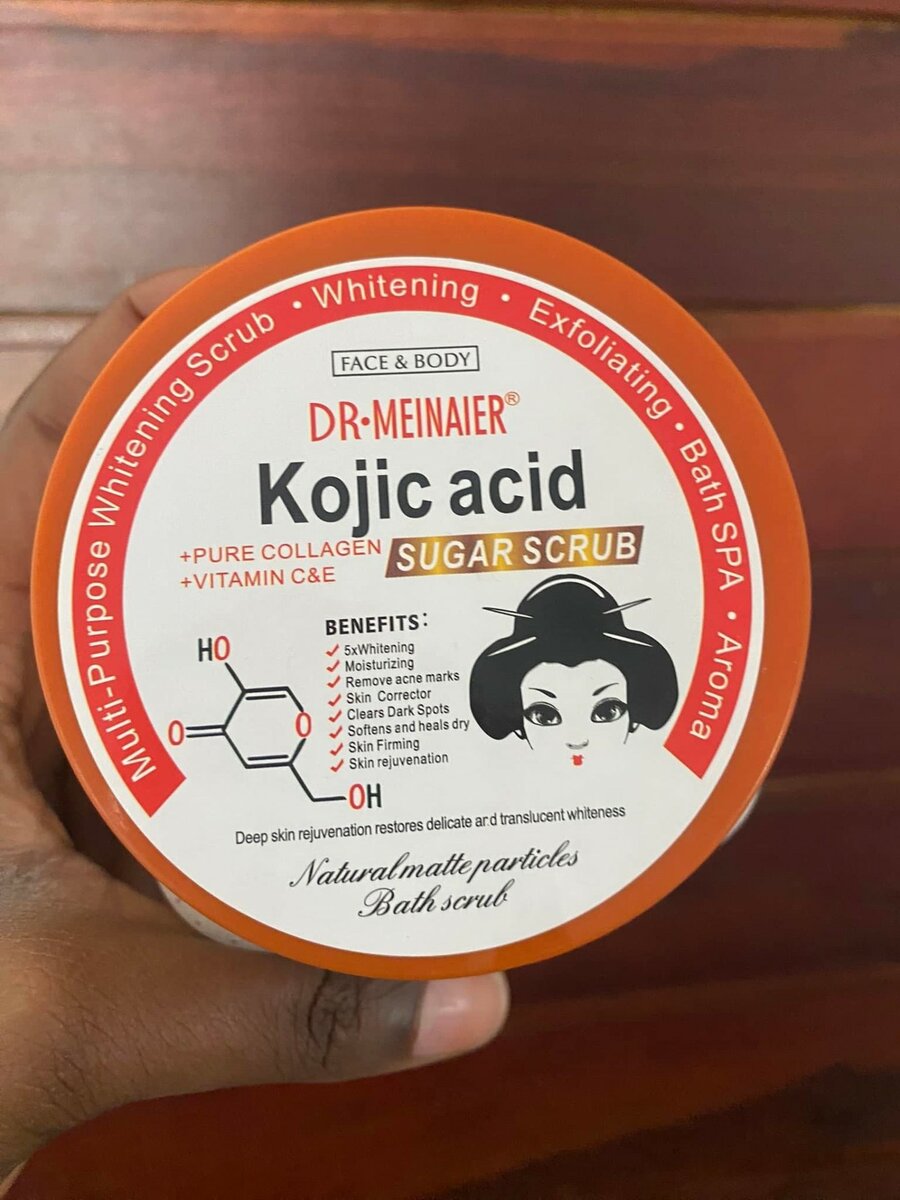 Kojic scrub and shower gel