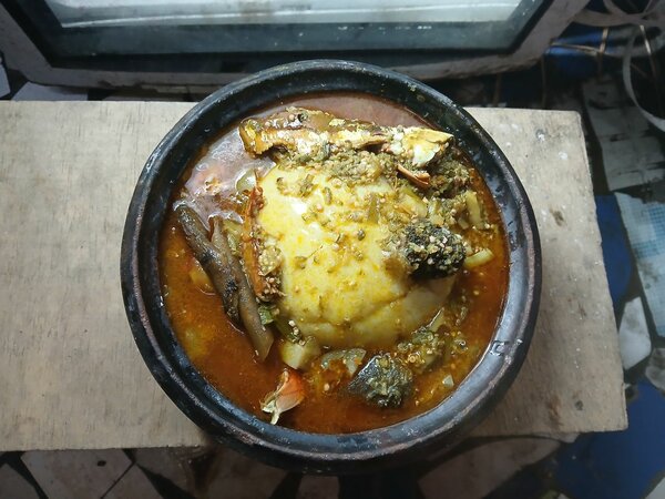 Soupe épicée au poisson